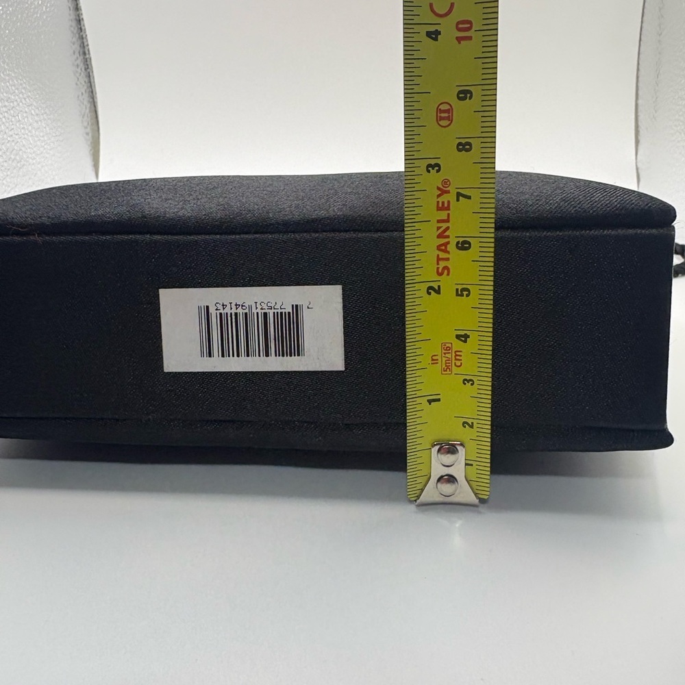 Shiseido Black Clutch - Picture 10 of 11